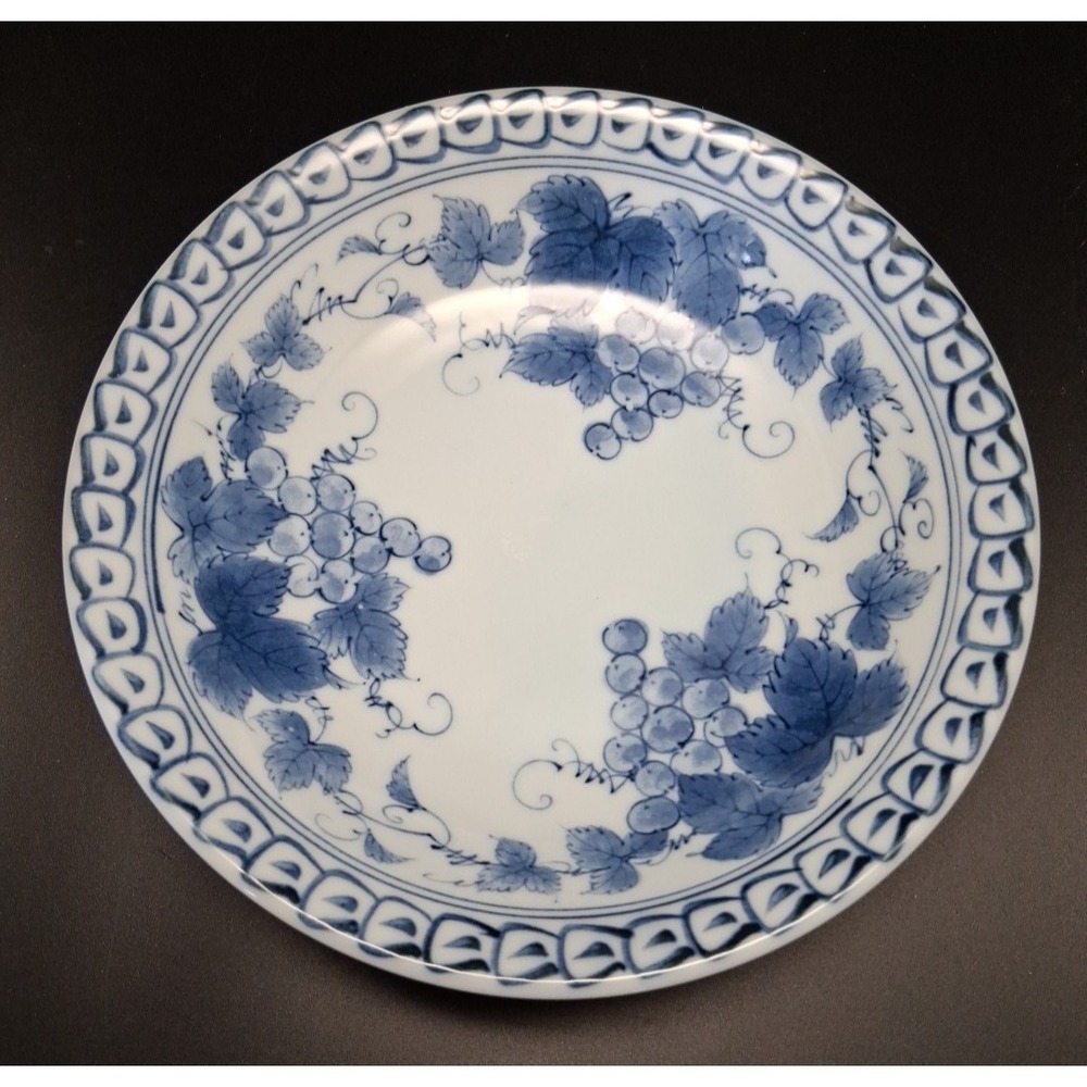 Vintage Blue and White Porcelain Bowl with Grape Designโ